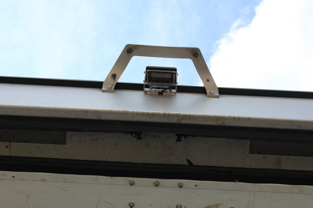 Refrigerator semi-trailer SCHMITZ Bi-Multi-Temp. TW Rolltor Lenkachse Rent-Miete: picture 6 Refrigerator semi-trailer SCHMITZ Bi-Multi-Temp. TW Rolltor Lenkachse Rent-Miete: picture 6