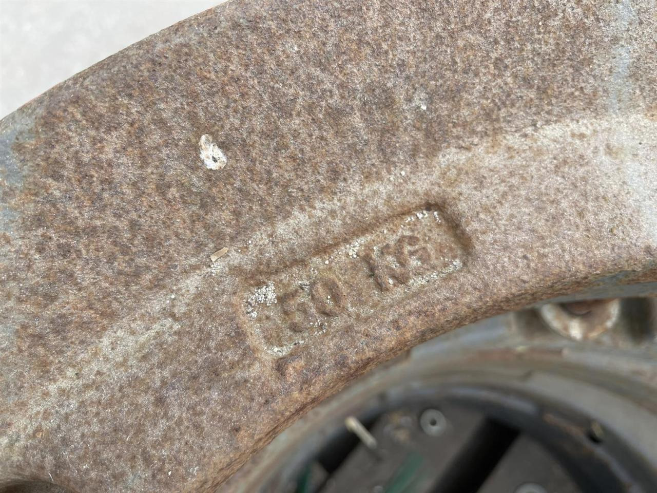 CLAAS Radgewichte 1109052, Claasnummer: 1125681.0 - Attachment: picture 5 CLAAS Radgewichte 1109052, Claasnummer: 1125681.0 - Attachment: picture 5