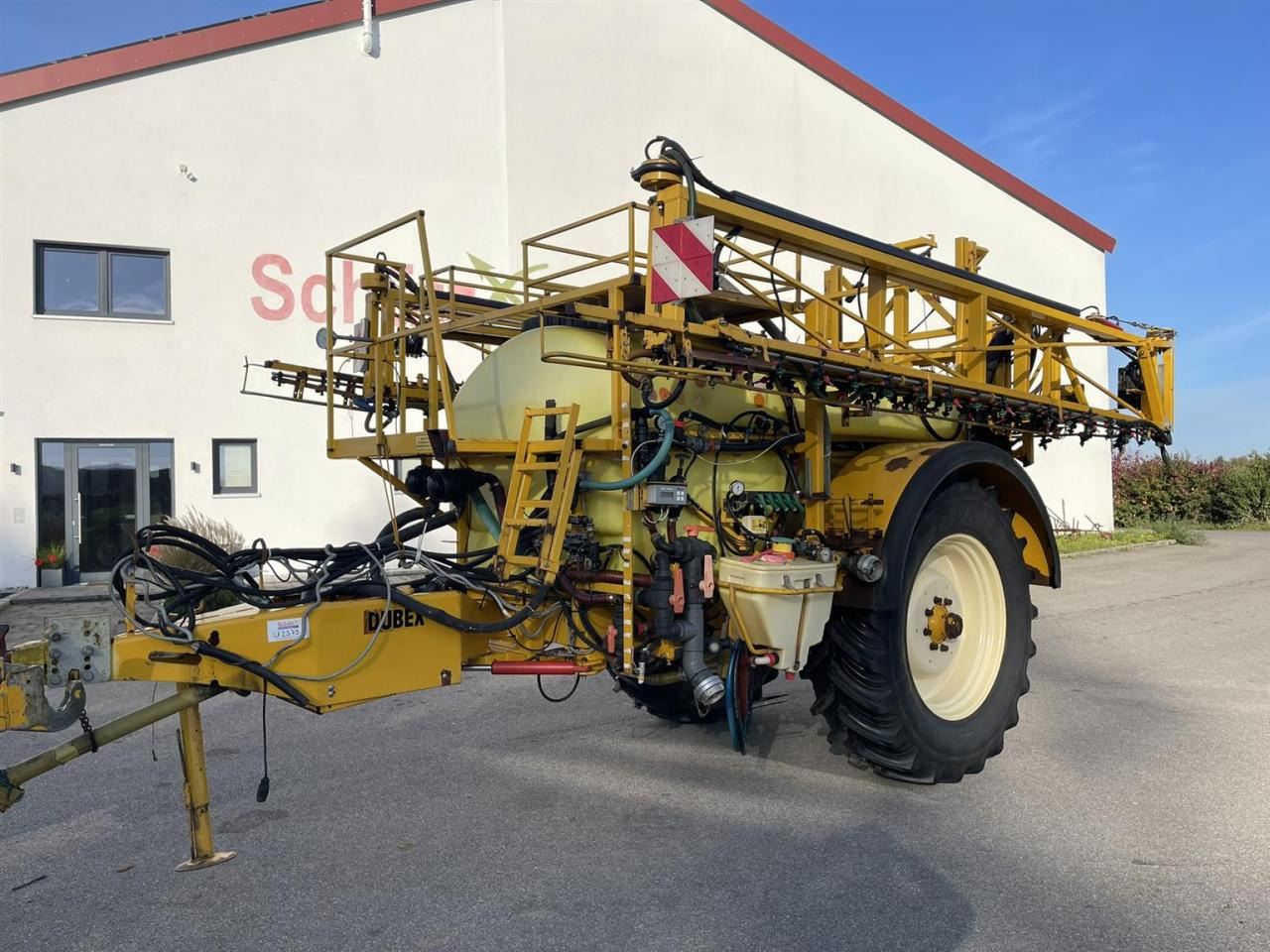 Dubex Vector, Anhängespritze mit Lenkung - Trailed sprayer: picture 1 Dubex Vector, Anhängespritze mit Lenkung - Trailed sprayer: picture 1