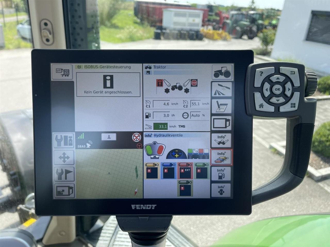 Farm tractor Fendt Vario 720 Profi Plus S4, Bj. 2017: picture 12
