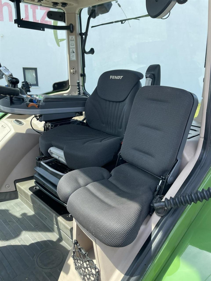 Farm tractor Fendt Vario 720 Profi Plus S4, Bj. 2017: picture 15