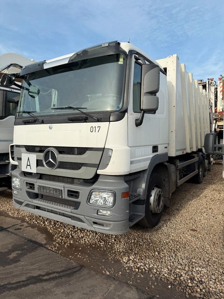 Mercedes-Benz Actros 2532 6x2 MP3 Faun Power Press 524 - Garbage truck: picture 1 Mercedes-Benz Actros 2532 6x2 MP3 Faun Power Press 524 - Garbage truck: picture 1