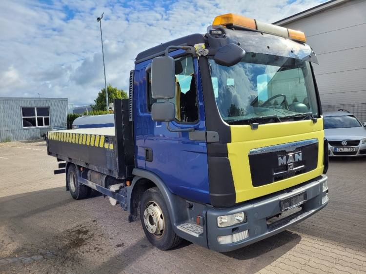 MAN TGL 8.150 10.2011 EURO5 141520km ONLY - Dropside/ Flatbed truck: picture 1 MAN TGL 8.150 10.2011 EURO5 141520km ONLY - Dropside/ Flatbed truck: picture 1