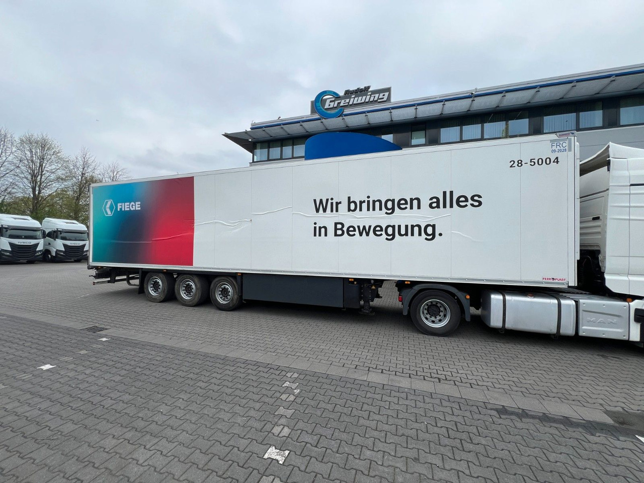Schmitz Cargobull SKO 24/L - 13.4 FP TK SLXi 300; beschädigtes Fzg - Refrigerator semi-trailer: picture 2 Schmitz Cargobull SKO 24/L - 13.4 FP TK SLXi 300; beschädigtes Fzg - Refrigerator semi-trailer: picture 2