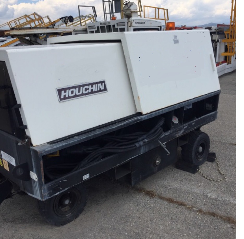 Houchin GPU C690 90KvA + 28DC - Ground power unit: picture 2 Houchin GPU C690 90KvA + 28DC - Ground power unit: picture 2