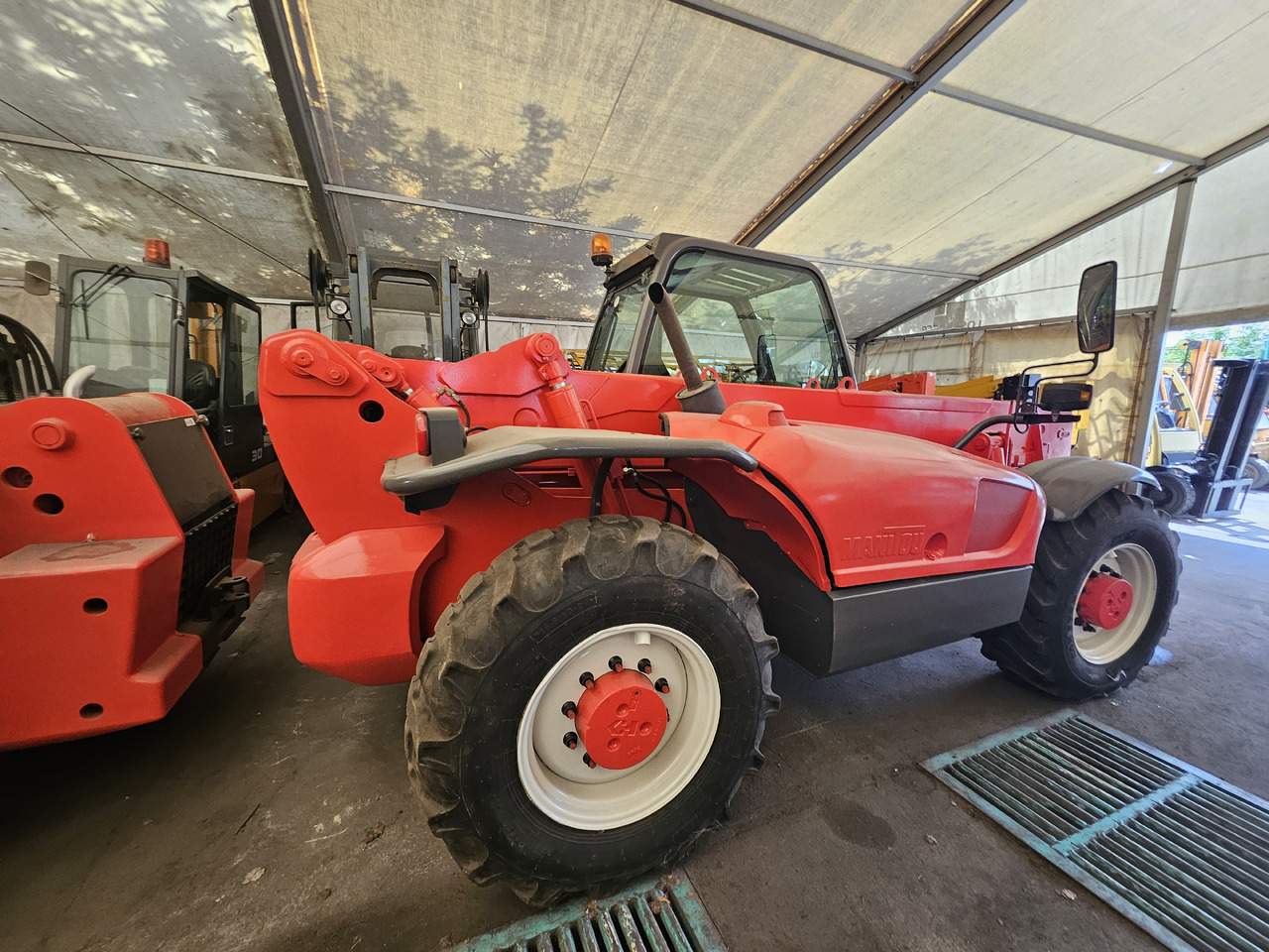 Manitou MVT 1130 LS - Material handling equipment: picture 1 Manitou MVT 1130 LS - Material handling equipment: picture 1