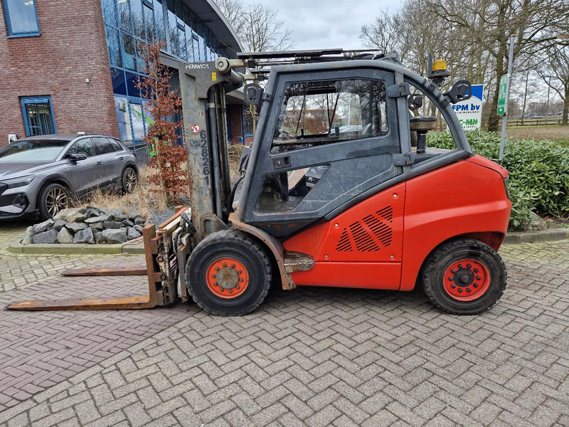 Linde (Fenwick) H45D-02 - Diesel forklift: picture 1 Linde (Fenwick) H45D-02 - Diesel forklift: picture 1