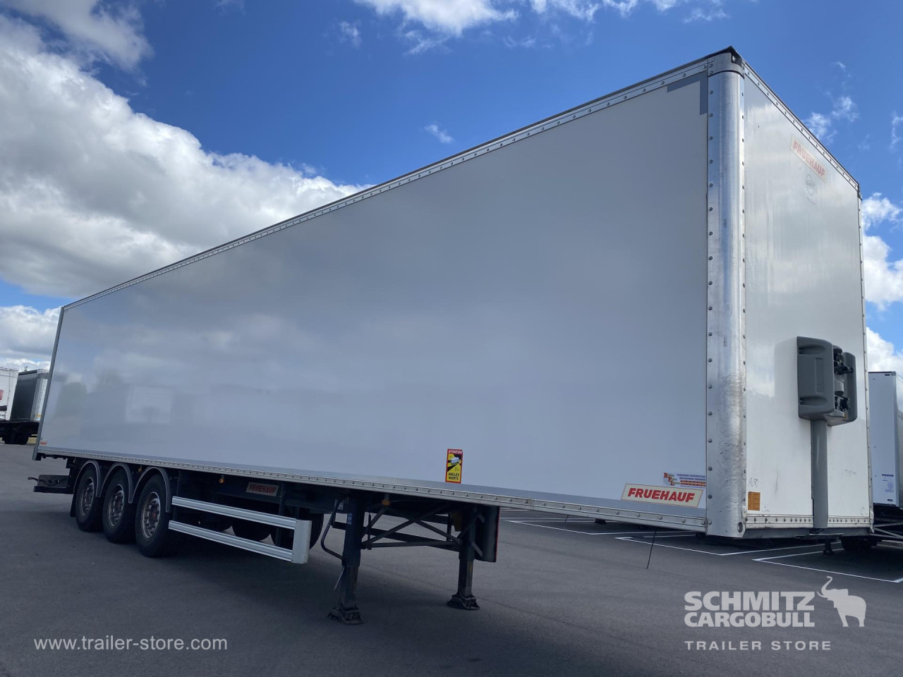 FRUEHAUF Dryfreight Standard - Closed box semi-trailer: picture 1 FRUEHAUF Dryfreight Standard - Closed box semi-trailer: picture 1