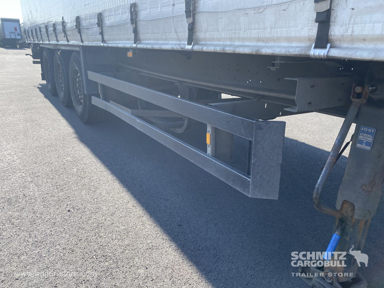 SCHMITZ Curtainsider Standard - Curtainsider semi-trailer: picture 2 SCHMITZ Curtainsider Standard - Curtainsider semi-trailer: picture 2