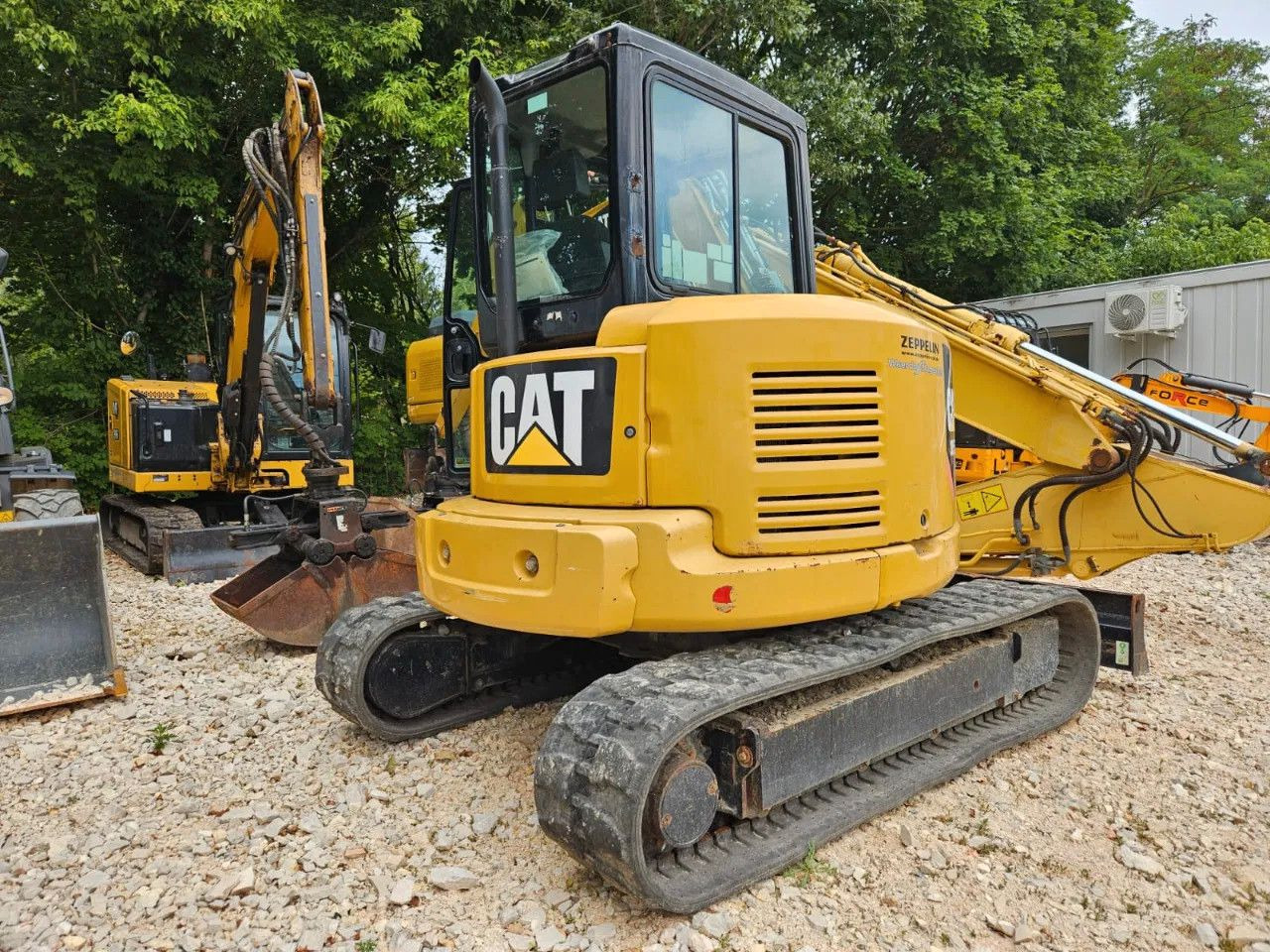 CAT 305 5E2 - Mini excavator: picture 2 CAT 305 5E2 - Mini excavator: picture 2