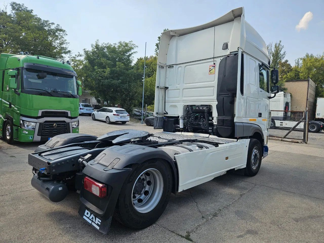 DAF XF 480 SSC Intarder Standklima Full Spoiler - Tractor unit: picture 3 DAF XF 480 SSC Intarder Standklima Full Spoiler - Tractor unit: picture 3