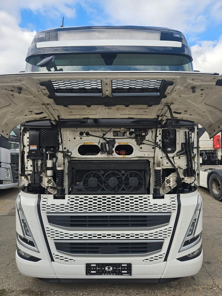 Volvo FH 460 XL, I-Park, ACC, DAS, Gen2V2 - Tractor unit: picture 5 Volvo FH 460 XL, I-Park, ACC, DAS, Gen2V2 - Tractor unit: picture 5