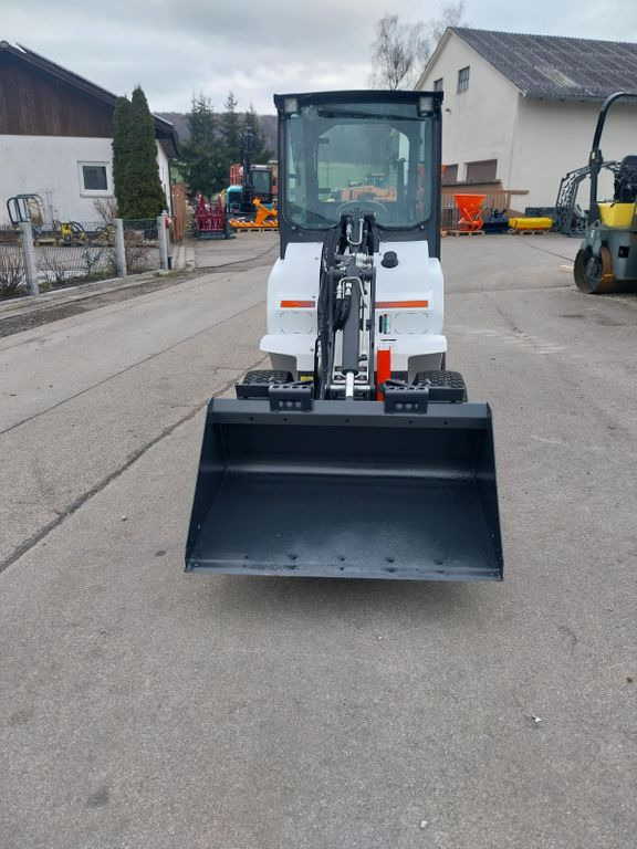 Bobcat L 28 - Wheel loader: picture 3 Bobcat L 28 - Wheel loader: picture 3