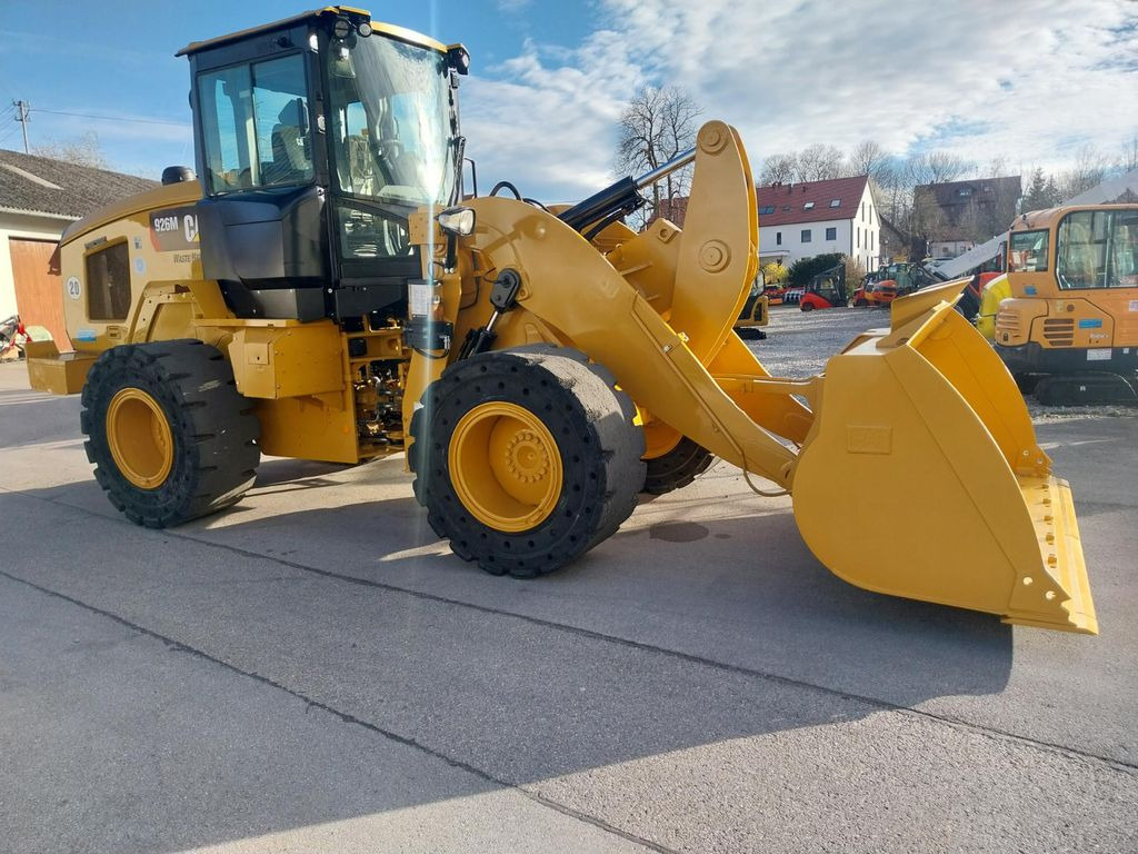 CAT 926M - Wheel loader: picture 1 CAT 926M - Wheel loader: picture 1