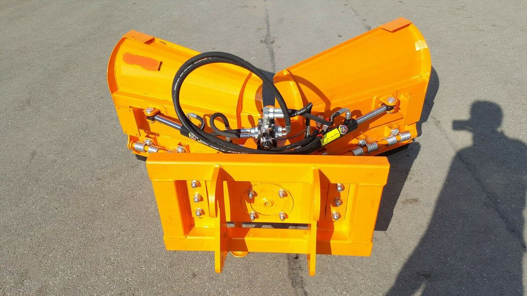 Kramer V Schneeschild breit 1,80 m 5035, 350 5040 - Snow plough for Municipal/ Special vehicle: picture 3 Kramer V Schneeschild breit 1,80 m 5035, 350 5040 - Snow plough for Municipal/ Special vehicle: picture 3