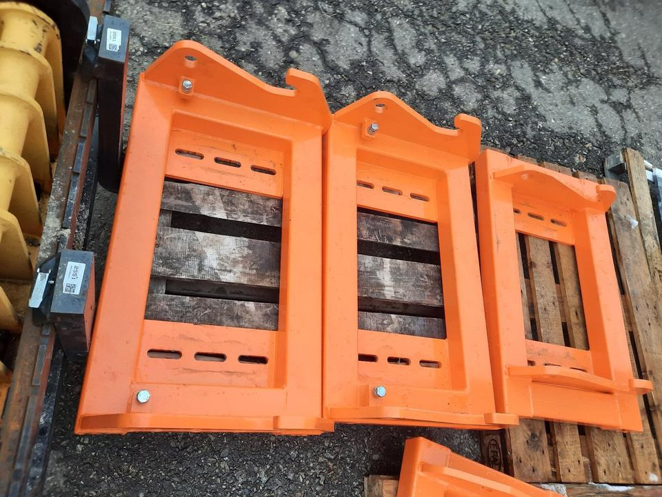 Snow plough Schneeschild 1,8m John Deere Kommunal Schlepper Radlader Hoflader: picture 9