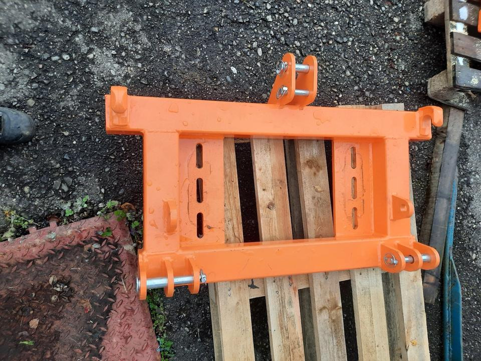 Snow plough Schneeschild 1,8m John Deere Kommunal Schlepper Radlader Hoflader: picture 11