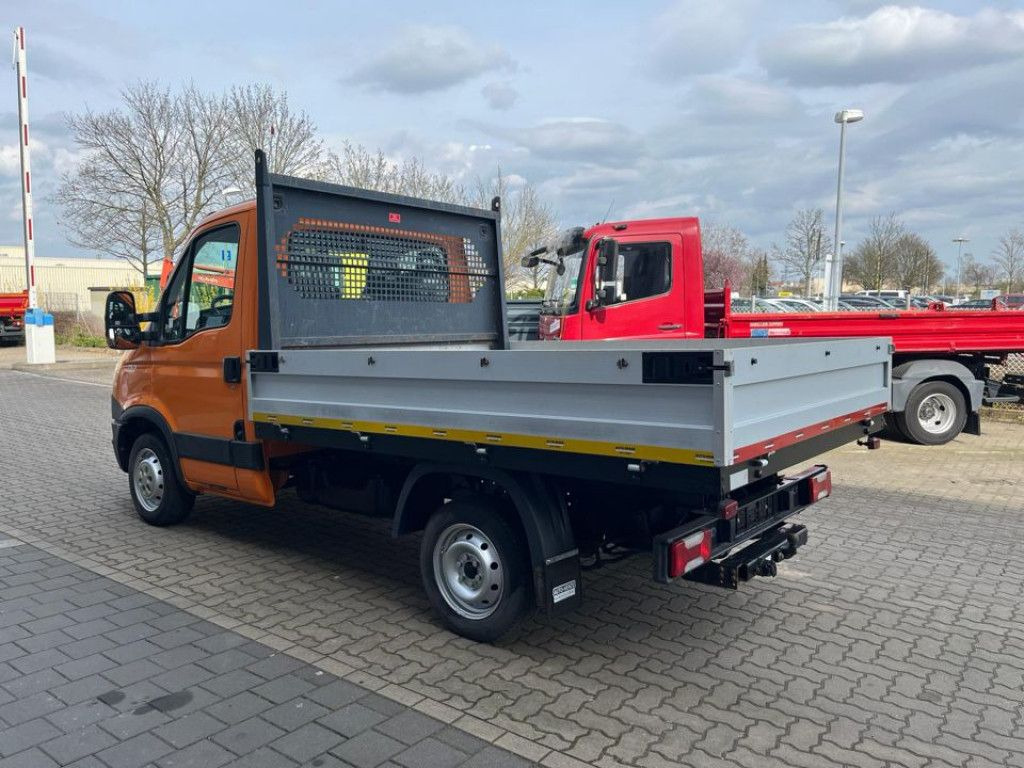 Iveco Daily 29L13 Pritsche - Flatbed van: picture 3 Iveco Daily 29L13 Pritsche - Flatbed van: picture 3