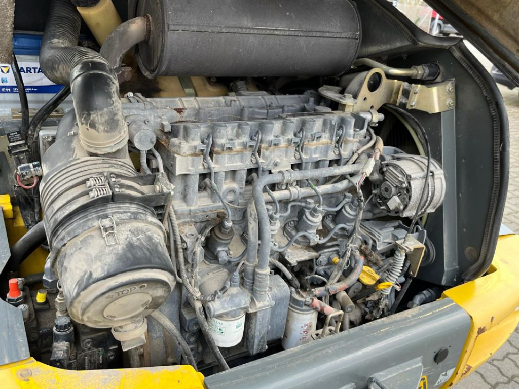 KRAMER WERKE Radlader 750 Allrad Radlader Klappschaufel+Gabel - Wheel loader: picture 2 KRAMER WERKE Radlader 750 Allrad Radlader Klappschaufel+Gabel - Wheel loader: picture 2