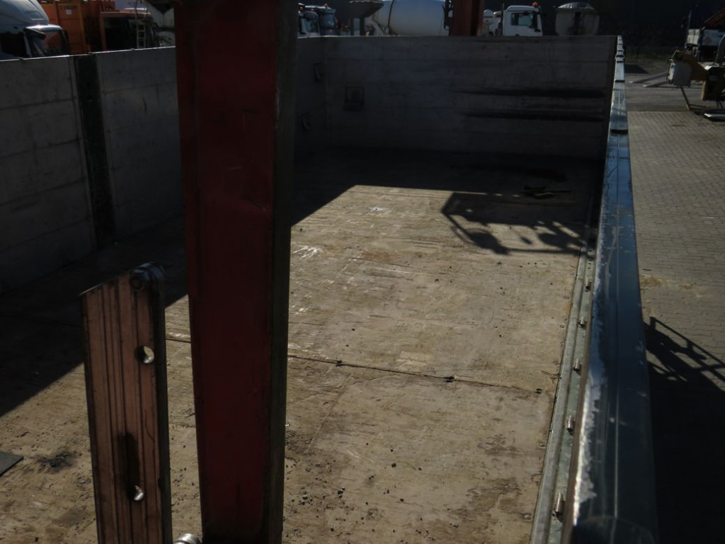 MAN TG-S 26.400 6x2-2 BL Pritsche Heckkran Atlas 165.2 - Dropside/ Flatbed truck, Crane truck: picture 4 MAN TG-S 26.400 6x2-2 BL Pritsche Heckkran Atlas 165.2 - Dropside/ Flatbed truck, Crane truck: picture 4