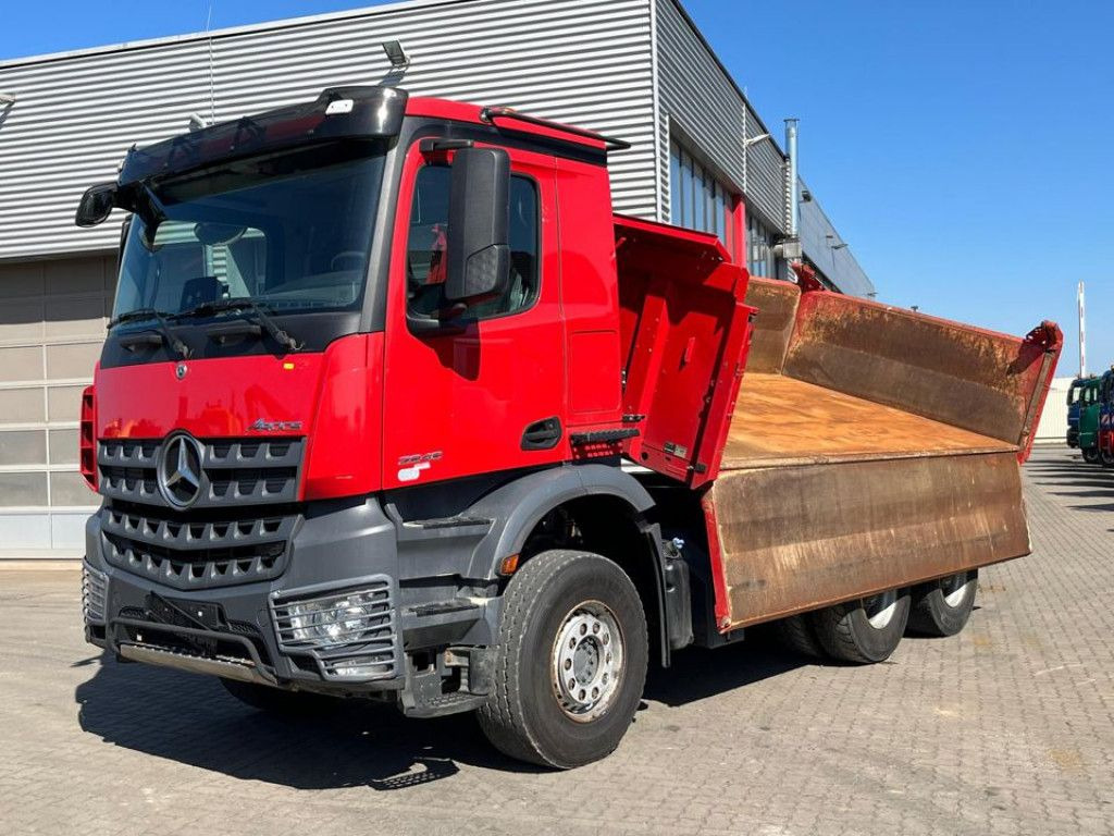 Mercedes-Benz Arocs 2648 6x4 3-Achs Kipper Bordmatik - Tipper: picture 1 Mercedes-Benz Arocs 2648 6x4 3-Achs Kipper Bordmatik - Tipper: picture 1