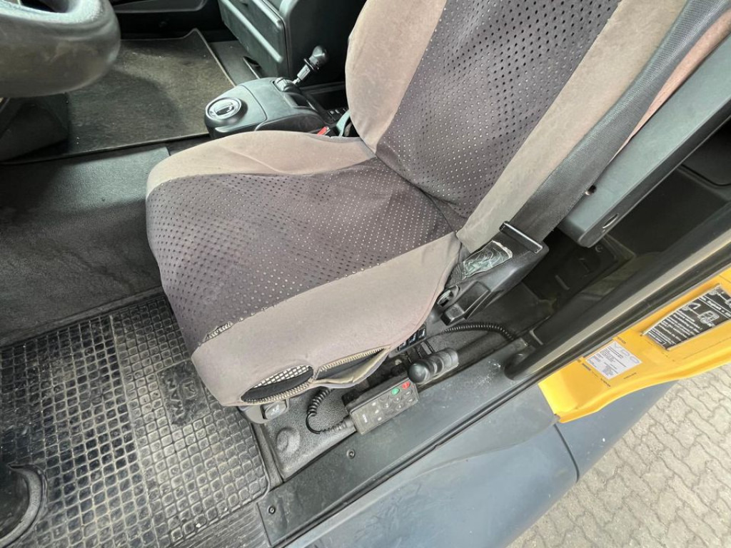 MAN TG-S 18.460 4x4H SZM Kipphydraulik - Tractor unit: picture 3 MAN TG-S 18.460 4x4H SZM Kipphydraulik - Tractor unit: picture 3