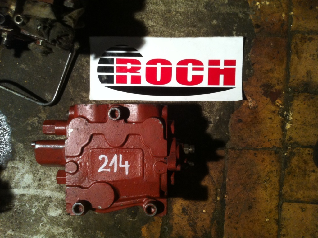 MARREL HYDRO 811583G/00 G33436-77 - 1 SEKCYJNY - Hydraulic valve for Excavator: picture 1 MARREL HYDRO 811583G/00 G33436-77 - 1 SEKCYJNY - Hydraulic valve for Excavator: picture 1