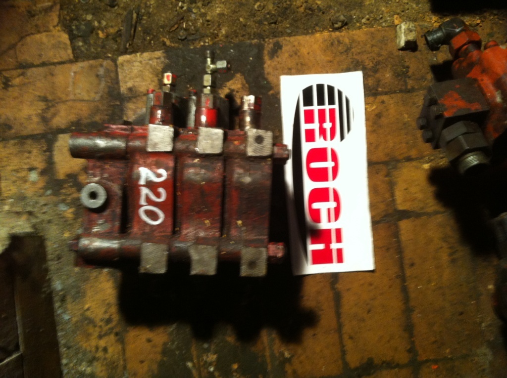 MARREL HYDRO FDG3P20A D33436-03 - 3 SEKCYJNY - Hydraulic valve for Construction machinery: picture 1 MARREL HYDRO FDG3P20A D33436-03 - 3 SEKCYJNY - Hydraulic valve for Construction machinery: picture 1