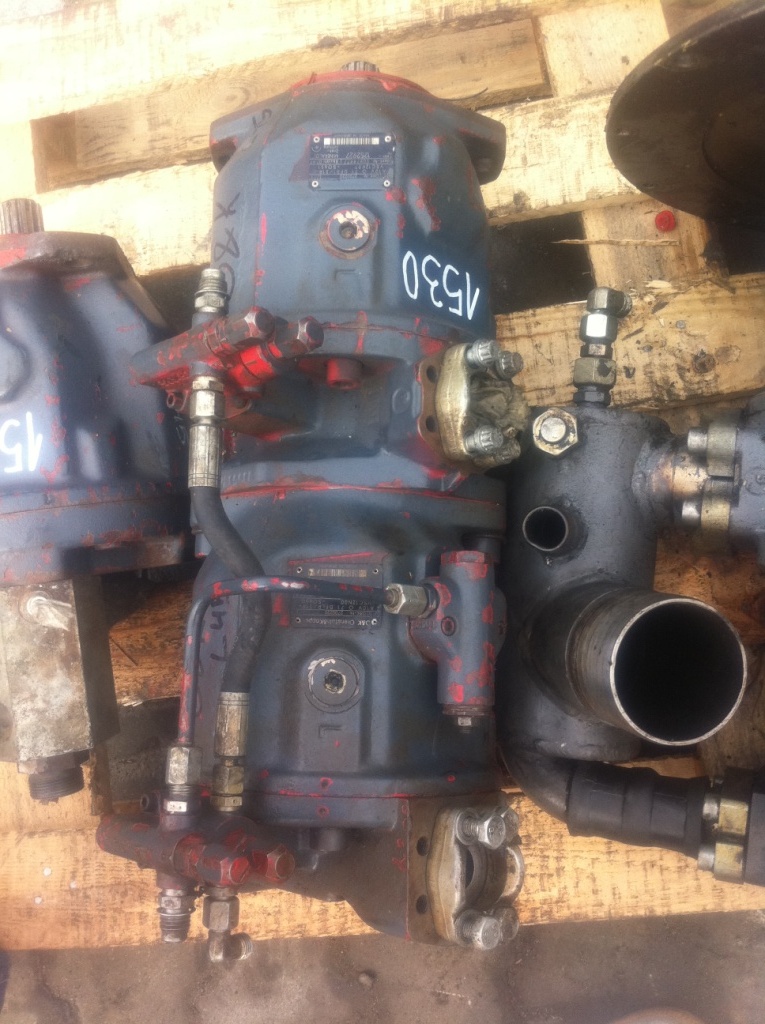 O&K A10VO71DFR1/31R-S0651 VSC12K07 00979977 + 2700220 A10VO71DFLR/31R-S0650 VSC12N00 00979958 - Hydraulic pump for Wheel loader: picture 1 O&K A10VO71DFR1/31R-S0651 VSC12K07 00979977 + 2700220 A10VO71DFLR/31R-S0650 VSC12N00 00979958 - Hydraulic pump for Wheel loader: picture 1