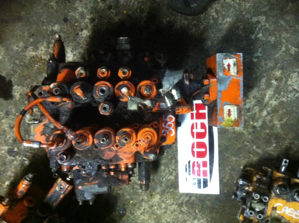SHIBAURA DX28-11 - 10 SEKCYJNY - Hydraulic valve for Construction machinery: picture 1 SHIBAURA DX28-11 - 10 SEKCYJNY - Hydraulic valve for Construction machinery: picture 1