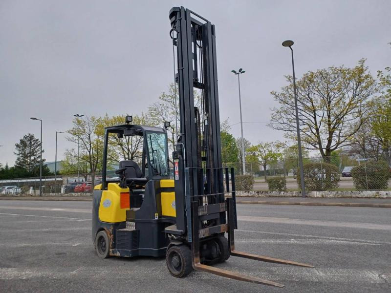 Aisle Master 20whe - Electric forklift: picture 2 Aisle Master 20whe - Electric forklift: picture 2