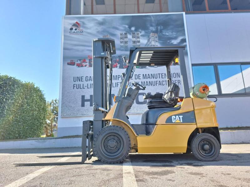Caterpillar GP25NT - LPG forklift: picture 3 Caterpillar GP25NT - LPG forklift: picture 3