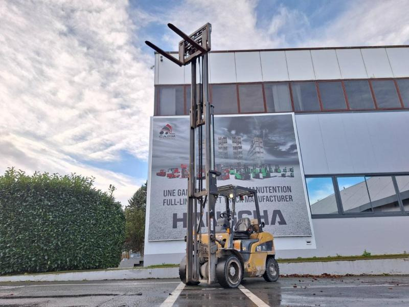 Caterpillar GP30NT - LPG forklift: picture 5 Caterpillar GP30NT - LPG forklift: picture 5