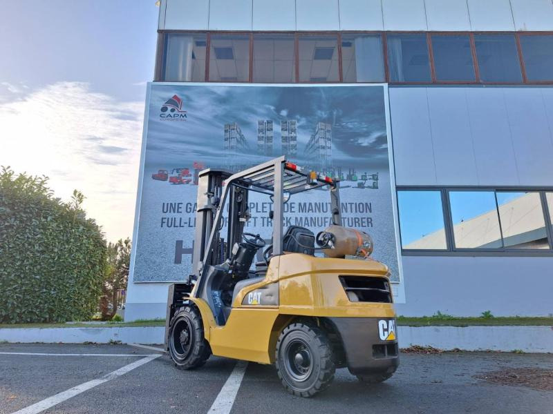 Caterpillar GP30NTD - LPG forklift: picture 4 Caterpillar GP30NTD - LPG forklift: picture 4