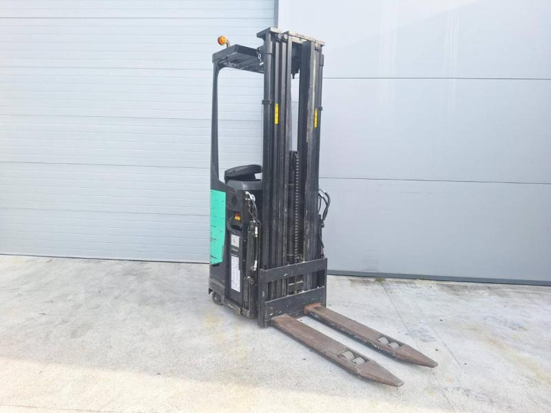 Caterpillar NSR16N - Stacker: picture 1 Caterpillar NSR16N - Stacker: picture 1
