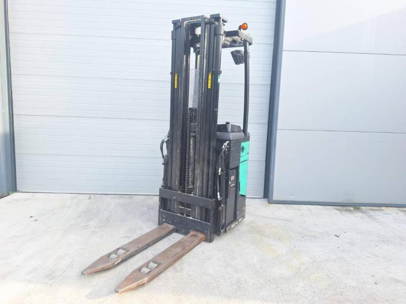 Caterpillar NSR16N - Stacker: picture 2 Caterpillar NSR16N - Stacker: picture 2