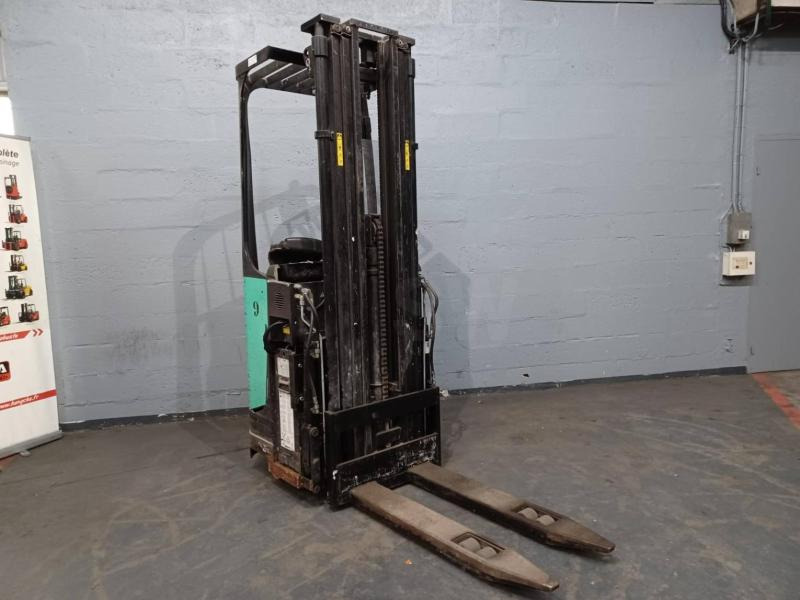 Caterpillar NSR16N - Stacker: picture 1 Caterpillar NSR16N - Stacker: picture 1