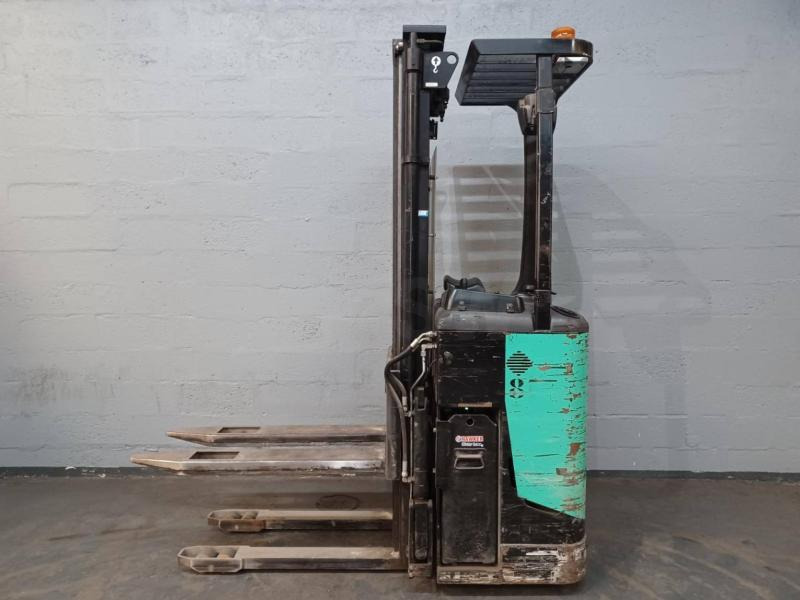 Caterpillar NSR16N - Stacker: picture 2 Caterpillar NSR16N - Stacker: picture 2