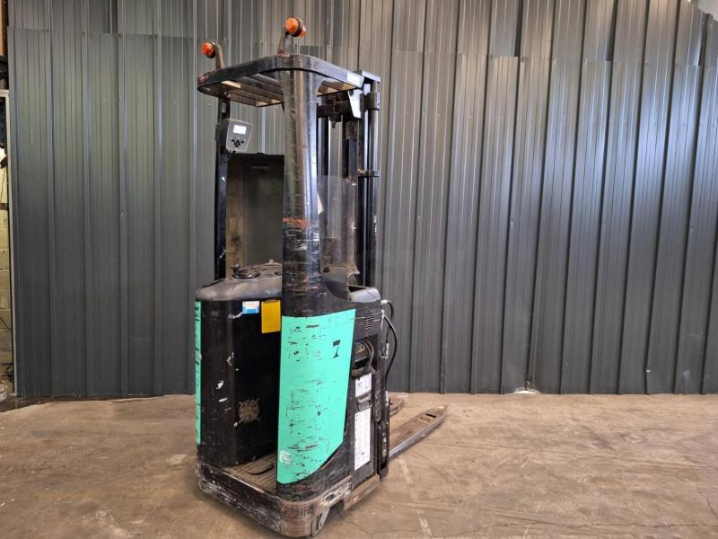 Caterpillar NSR16N - Stacker: picture 4 Caterpillar NSR16N - Stacker: picture 4