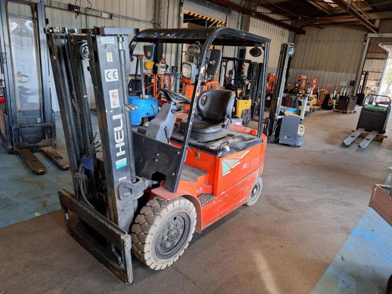 Heli CPD30 - Electric forklift: picture 1 Heli CPD30 - Electric forklift: picture 1
