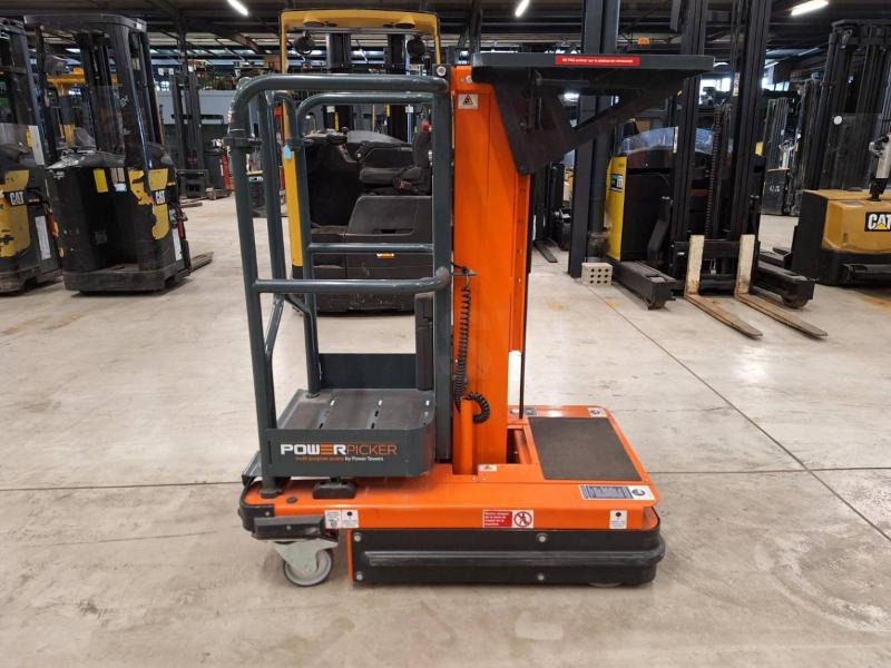 JLG POWER PICKER - Vertical mast lift: picture 3 JLG POWER PICKER - Vertical mast lift: picture 3