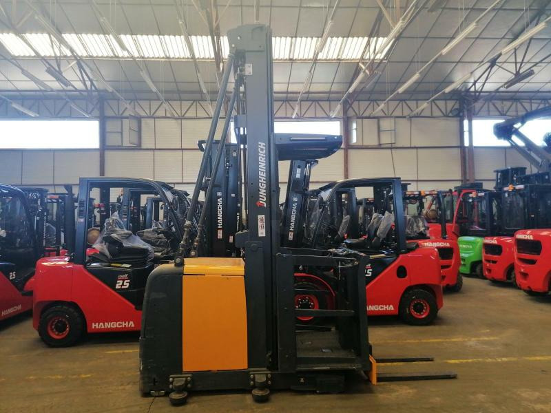 Jungheinrich EKS312 - Order picker: picture 3 Jungheinrich EKS312 - Order picker: picture 3