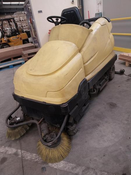 Kärcher BD100/25 - Road sweeper: picture 2 Kärcher BD100/25 - Road sweeper: picture 2