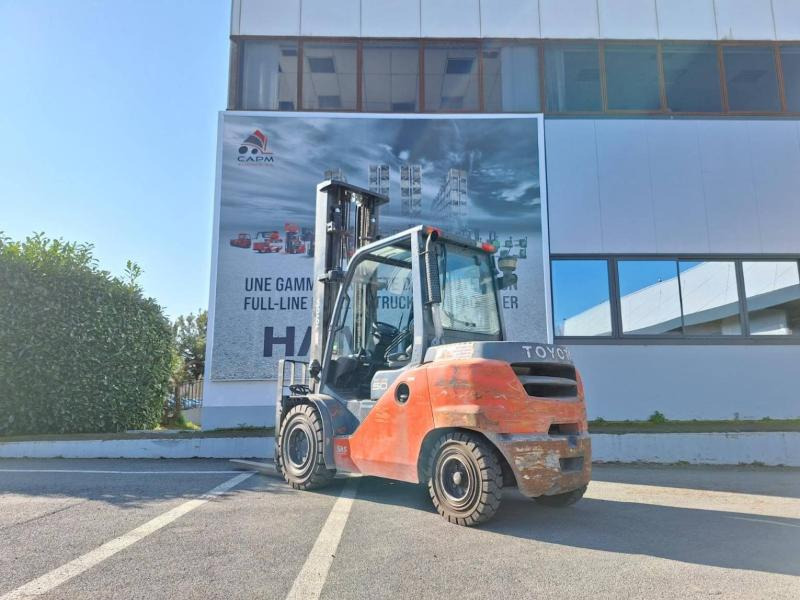 Toyota 408 FD45 N - Diesel forklift: picture 4 Toyota 408 FD45 N - Diesel forklift: picture 4