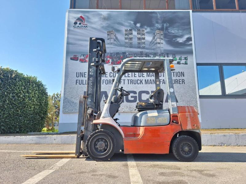 Toyota 6-7fdf25 - Diesel forklift: picture 2 Toyota 6-7fdf25 - Diesel forklift: picture 2