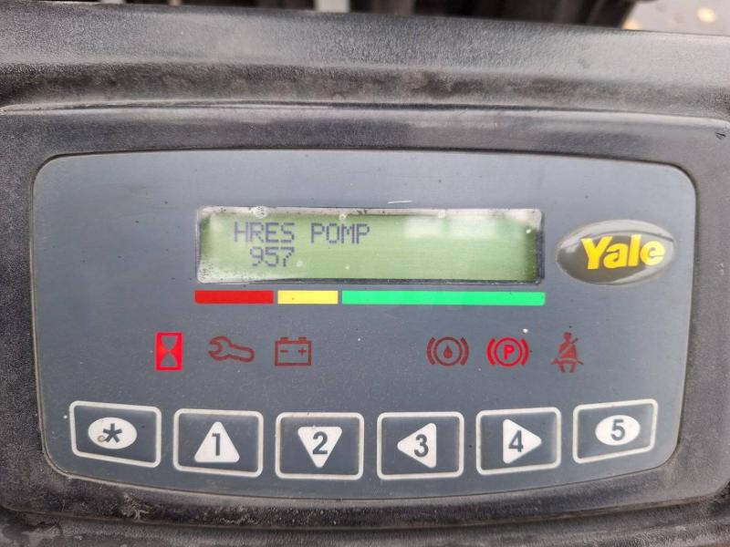 Electric forklift Yale ERP16ATF: picture 13