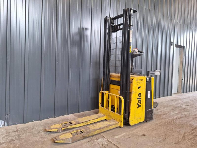 Yale MS12X - Stacker: picture 4 Yale MS12X - Stacker: picture 4