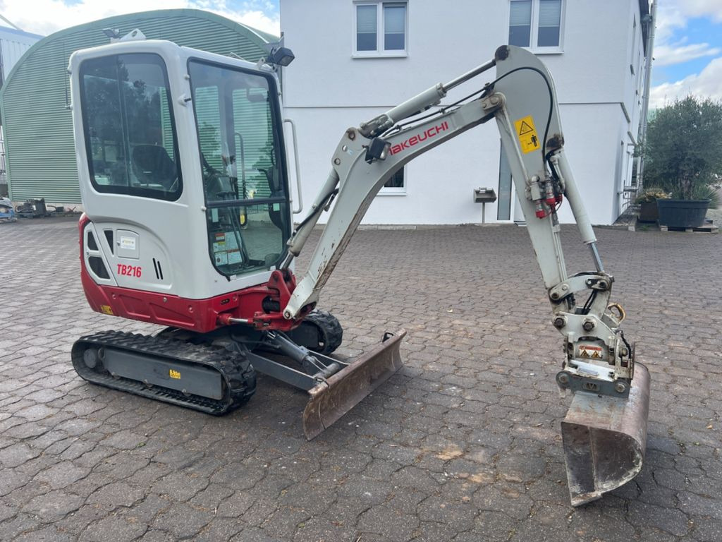 Takeuchi TB 216 V4 Bj 20, 1000 BH Powertilt HS01 3 Löffel - Mini excavator: picture 3 Takeuchi TB 216 V4 Bj 20, 1000 BH Powertilt HS01 3 Löffel - Mini excavator: picture 3
