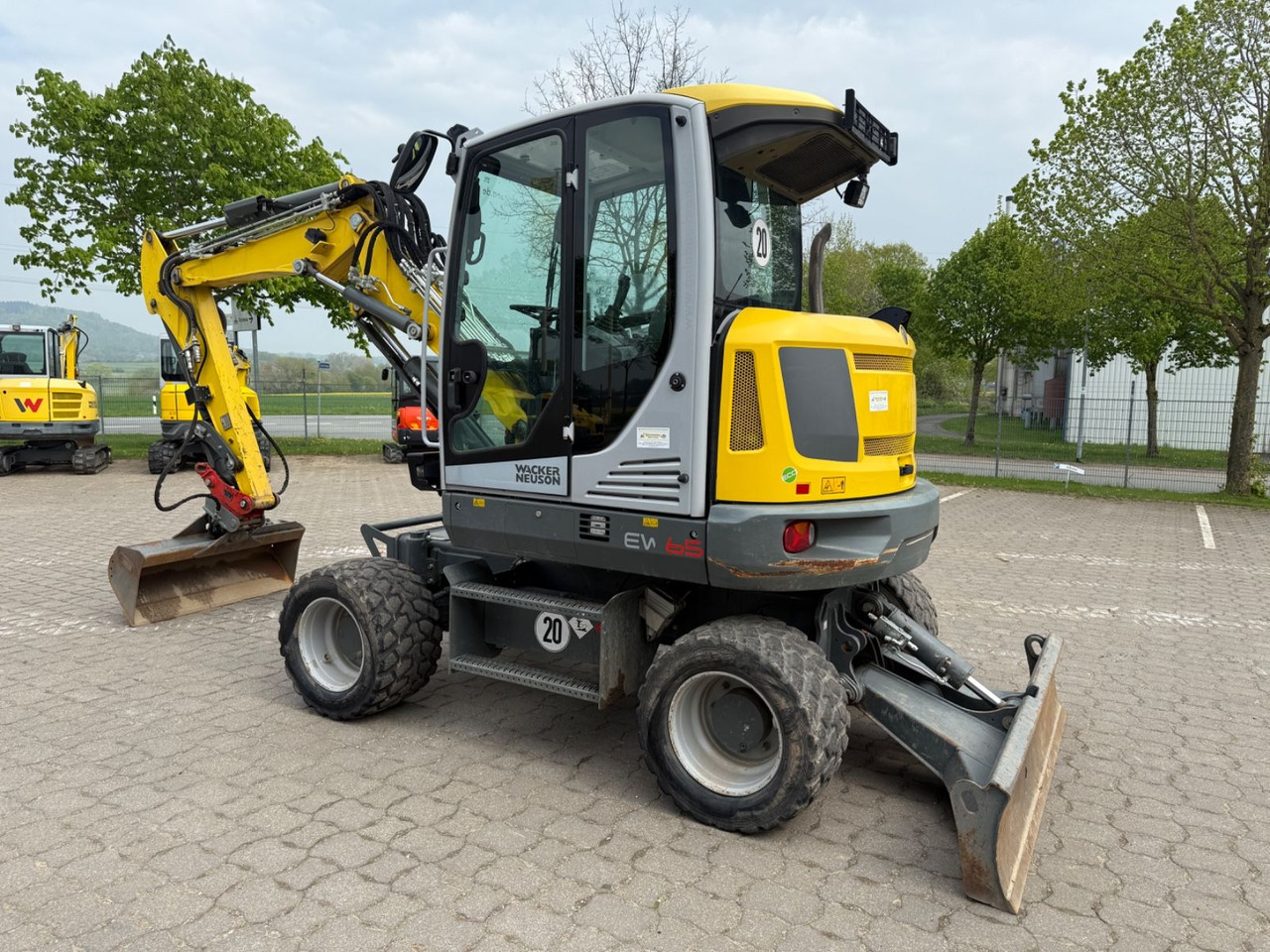 Wacker EW 65, Bj 18, 855 BH, VA, Breitreifen HS03, TOP - Wheel excavator: picture 2 Wacker EW 65, Bj 18, 855 BH, VA, Breitreifen HS03, TOP - Wheel excavator: picture 2