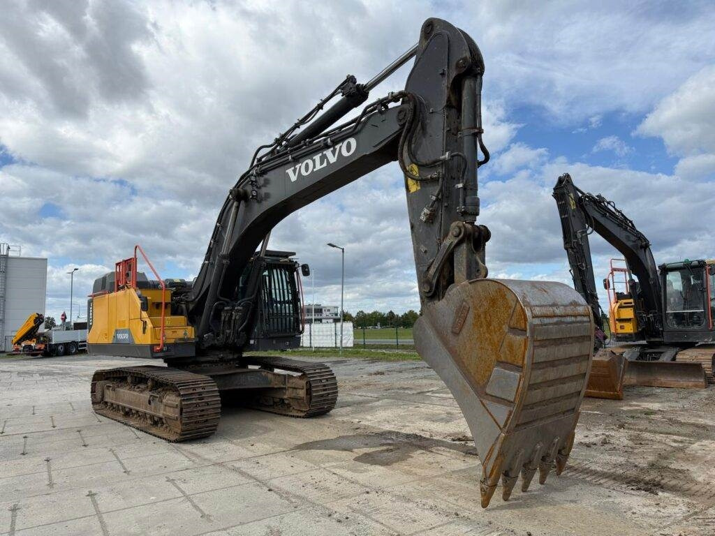 Volvo EC380ENL - Crawler excavator: picture 1 Volvo EC380ENL - Crawler excavator: picture 1